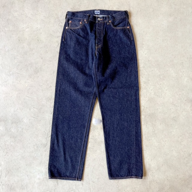 Sewing Chop O'alls by Johnbull