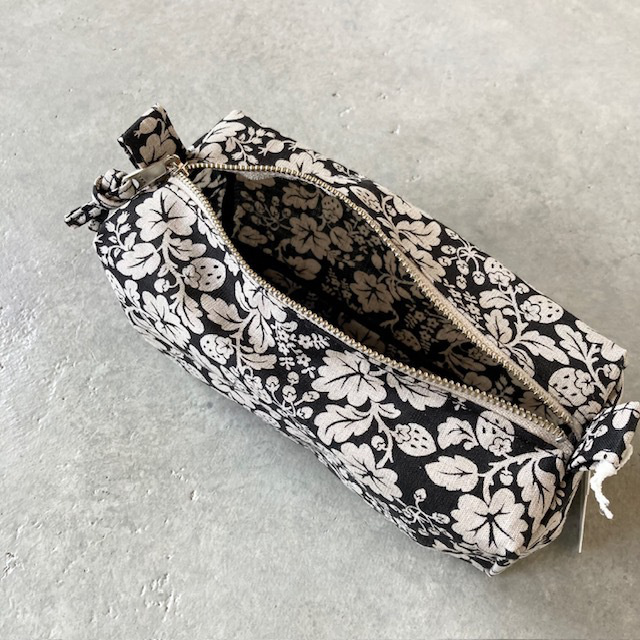 R&D.M.Co- (OLDMAN'S TAILOR)