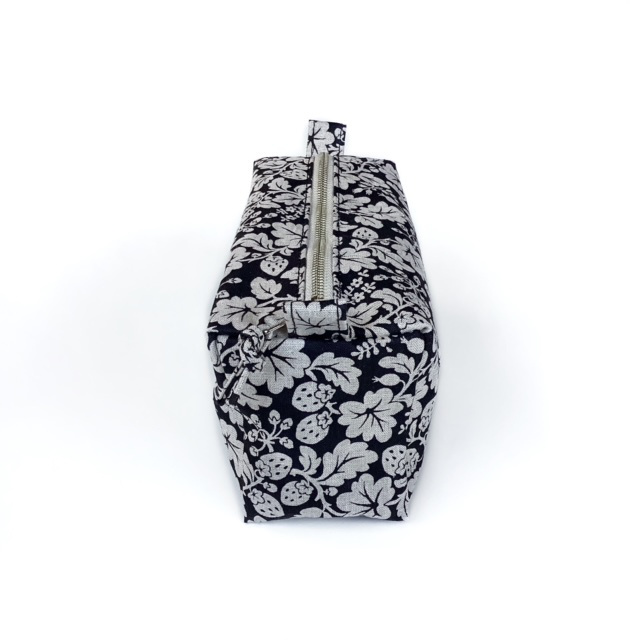 R&D.M.Co- (OLDMAN'S TAILOR)