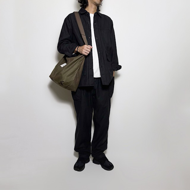 SAGE DE CRET コットンリネンバックサテンペグトップワンタックカーゴパンツ