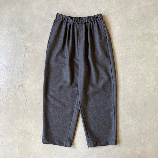 maison de soil WORSTED SERGE 2TUCK TAPERED EASY PANTS