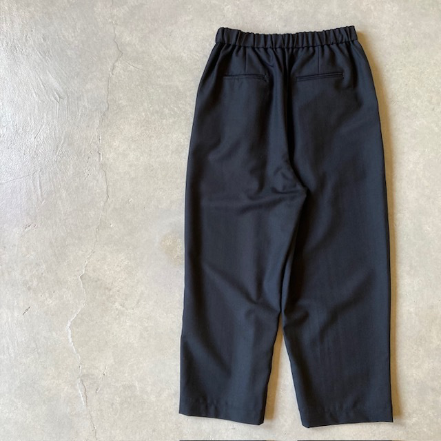maison de soil WORSTED SERGE 2TUCK TAPERED EASY PANTS
