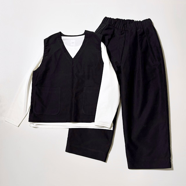 Arte poveraモールスキン Vネックベスト