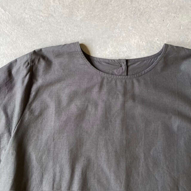 SOIL 40s POPLIN PLAIN HEM FRILL BACK OPENING SMOCK