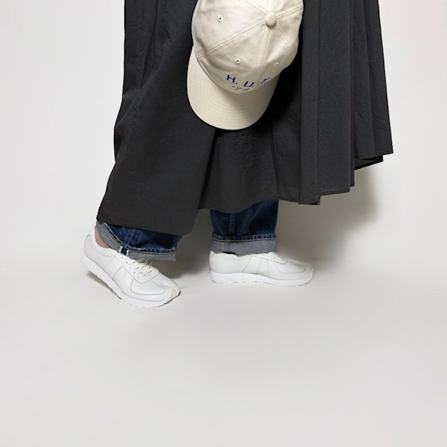 TABITO TABI TRAINER LEATHER