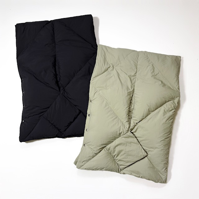 miffew REVERSIBLE DOWN CAPE