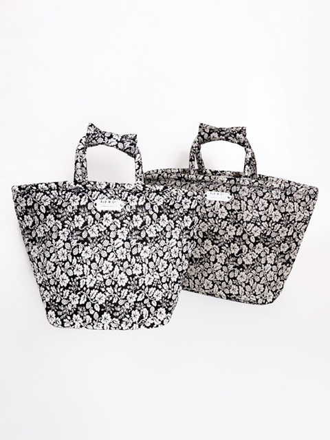R&D.M.Co- (OLDMAN’S TAILOR) WILD BERRY MARCHE BAG (S)