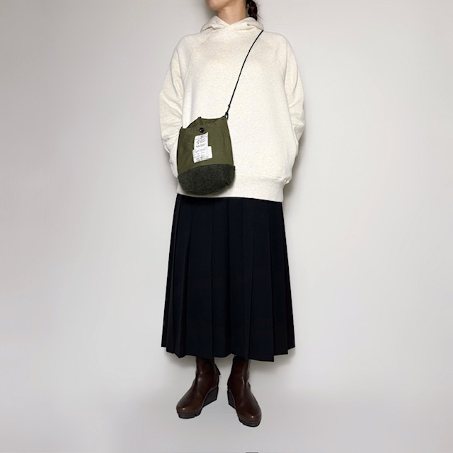 PRIT 裏毛起毛ラグランスリーブフードプルオーバー