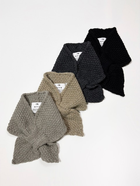 HTS (HARROW TOWN STORES)  RICE STITCH LOOP SCARF