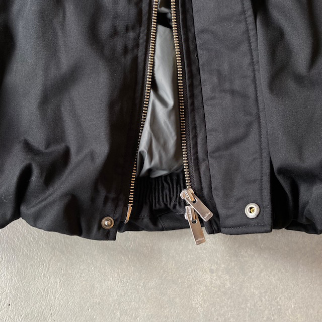 miffew WIDE SQUARE ZIP DOWN JACKET