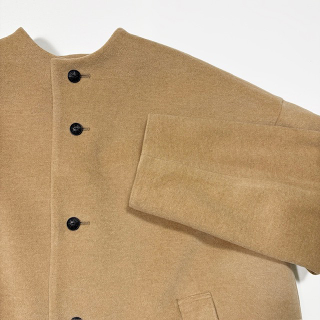 A PIECE OF LIBRARY アンゴラスウェードラグナコート