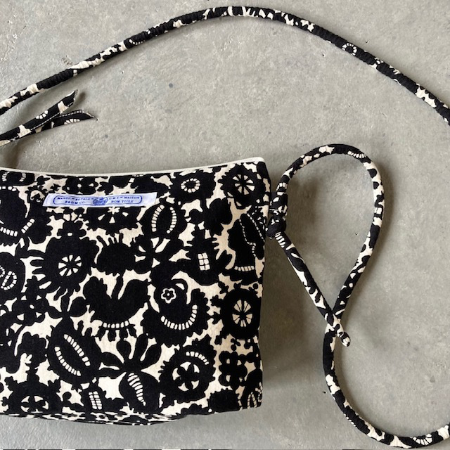 R&D.M.Co- (OLDMAN'S TAILOR) MONO TRICK PRINT POCHETTE