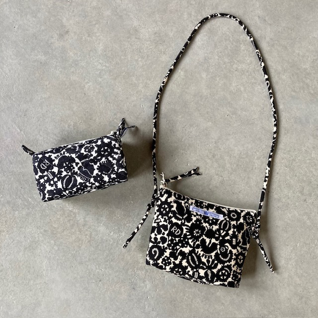 R&D.M.Co- (OLDMAN'S TAILOR) MONO TRICK PRINT POCHETTE