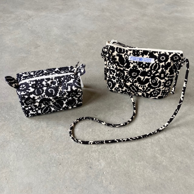 R&D.M.Co- (OLDMAN'S TAILOR) MONO TRICK PRINT POCHETTE