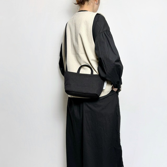 ARTEPOVERA リネンシーツサコッシュ (S)