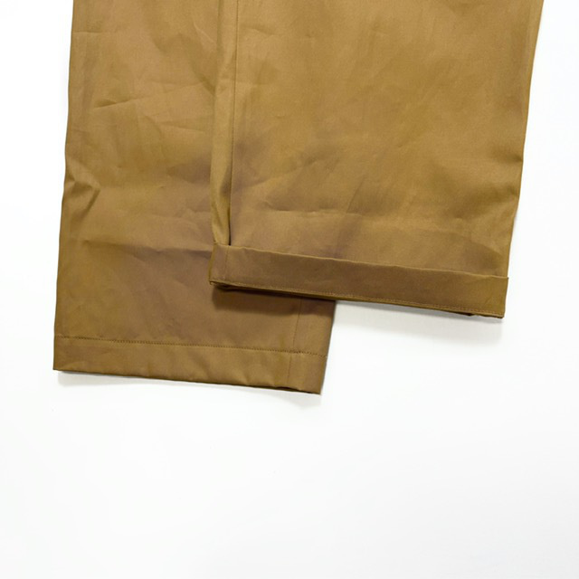 A PIECE OF LIBRARY クラシックウェポンマスターワイドパンツ