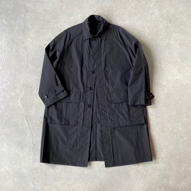 HTS (HARROW TOWN STORES) NYLON COTTON BALMACAAN COAT with GUSSETED POCKET