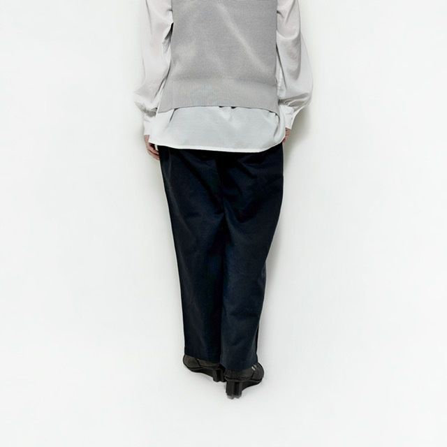 Lelill  THE BASIC CHINO