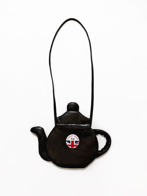 R&D.M.Co- (OLDMAN’S TAILOR) TEA POT SHOULDER BAG