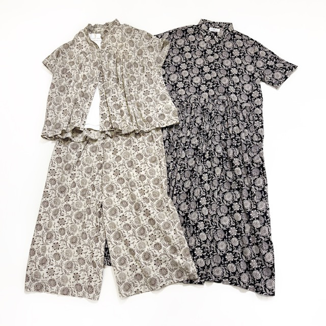 SOIL 80s VOILE TWO TONE FLOWER PRINT FRILL COLLAR FRENCH/SL SHIRT