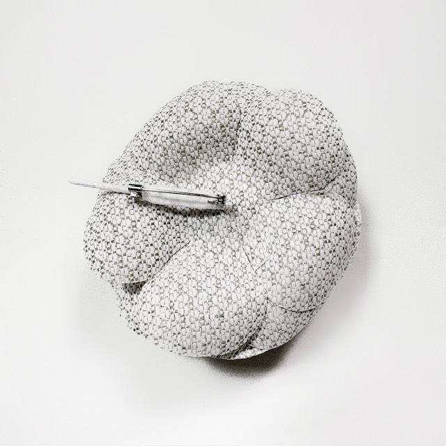 ARTE POVERA セレモニー リネンポリエステル混 コサージュ(ピン仕様)