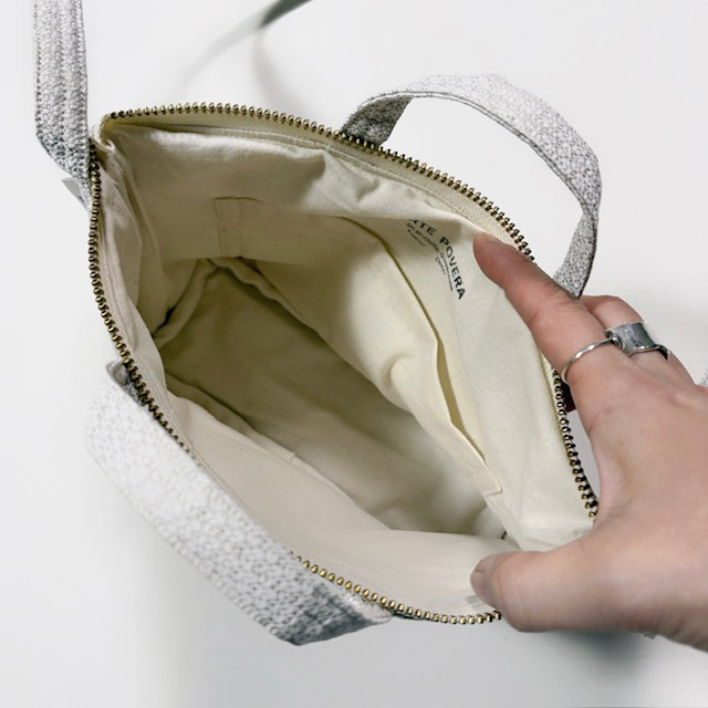 ARTE POVERA セレモニー リネンポリエステル混 サコッシュS