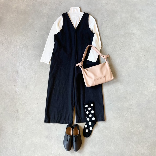 PRIT 綿麻ストレッチVネックオールインワン