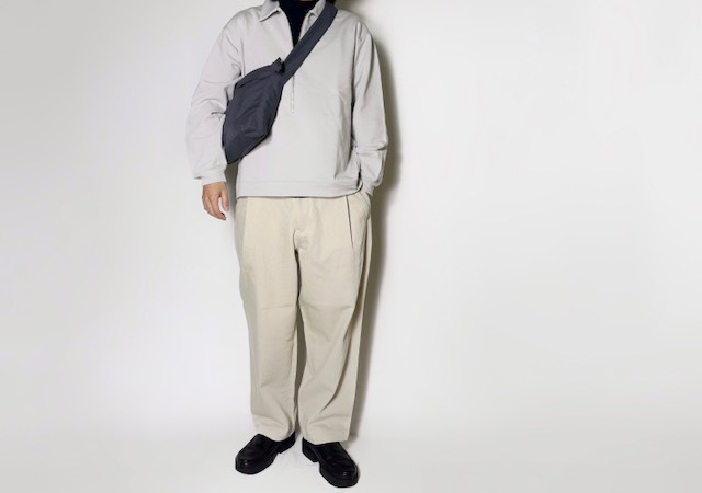 STILL BY HAND コットンツイルワンタックパンツ